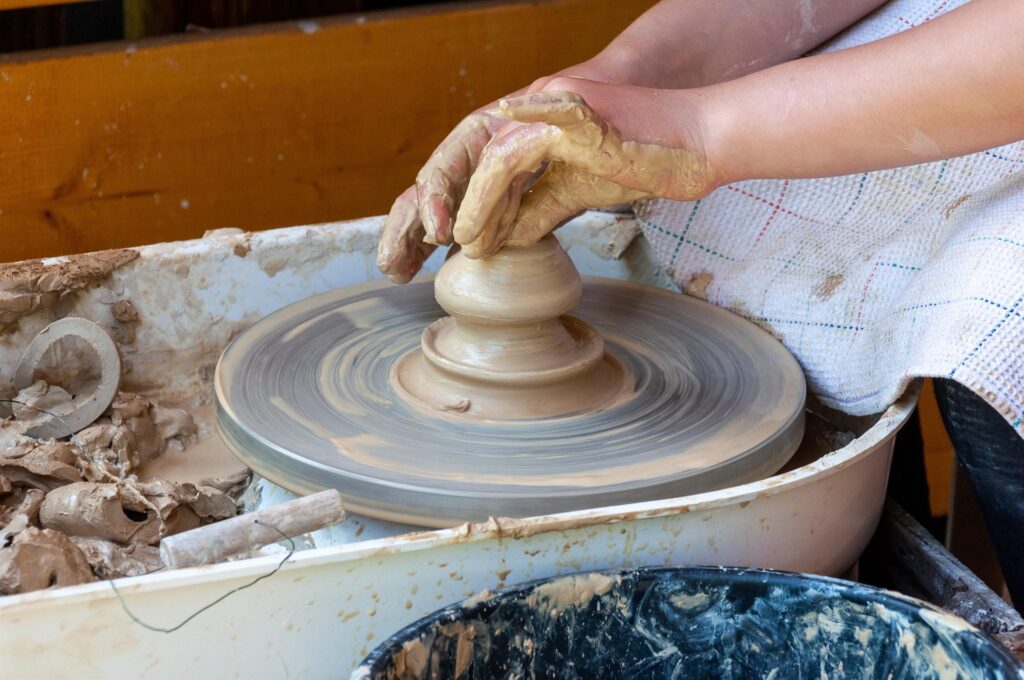 wal 172619 pottery 8026824 1920